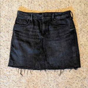Old Navy black frayed hem jean skirt, size 12